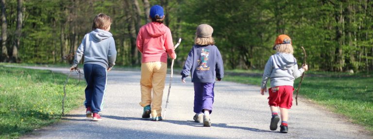 Domškolácky začiatok roku s Laurou a jej deťmi (9, 7, 4, 2)